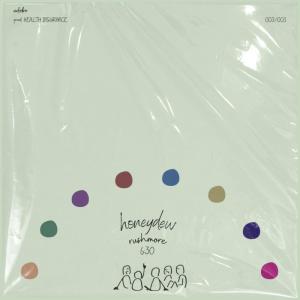 收聽ADOBO的honeydew (Explicit)歌詞歌曲