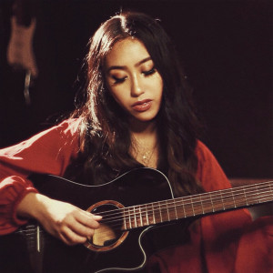 ดาวน์โหลดและฟังเพลง Damn. Medley: Kendrick Lamar พร้อมเนื้อเพลงจาก Jessica Domingo
