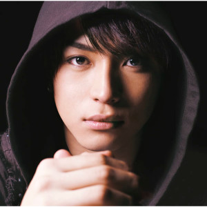 ดาวน์โหลดและฟังเพลง 4 Seasons พร้อมเนื้อเพลงจาก 松下优也