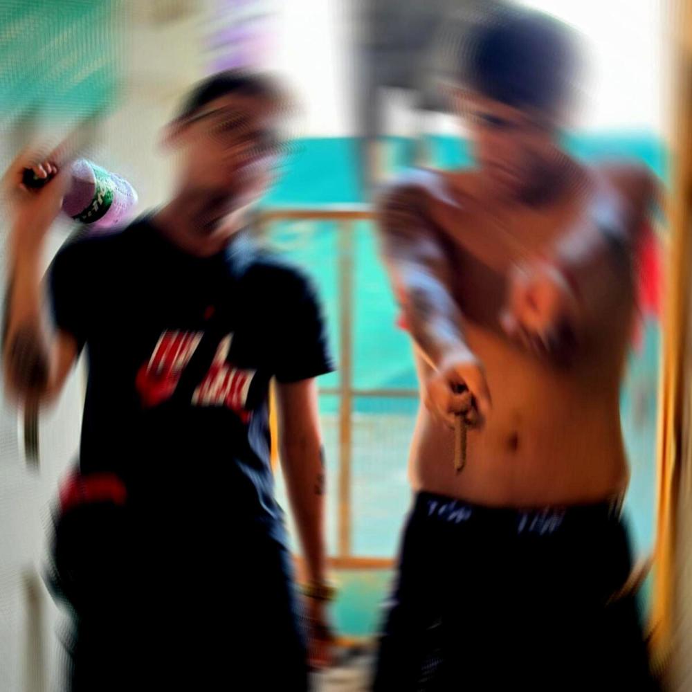 WORKING ME (feat. Yung Chieff) (Spanish Version) (Explicit)