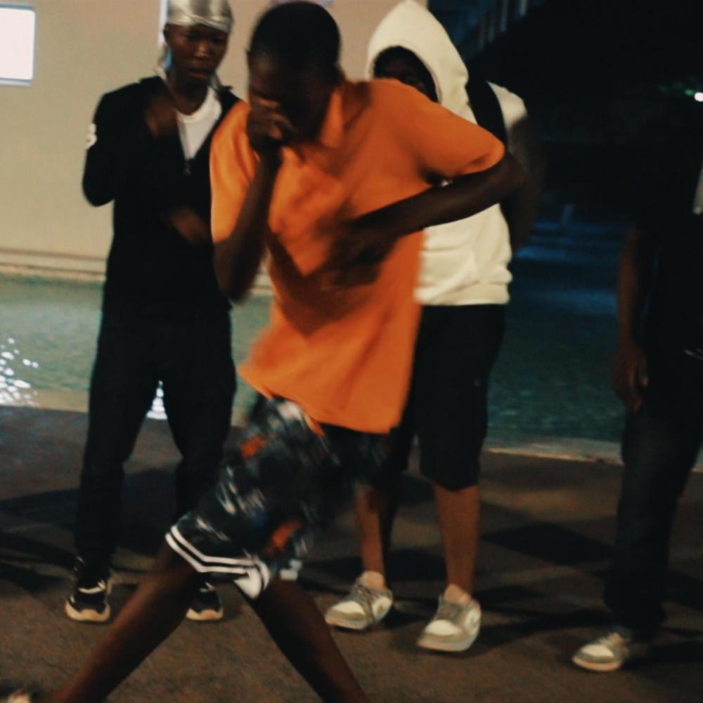 ESSEU TA OS (feat. Khynio & KERONE) (Explicit)