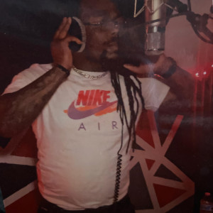 收聽Numberz的Bobby And Whitney (Explicit)歌詞歌曲