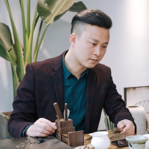 收听黄天信的青城客 (完整版)歌词歌曲