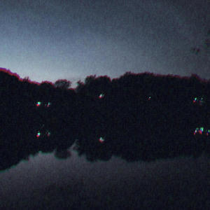 收聽Yung $pectre的SATURN (feat. KIETSLY & Liam_H)歌詞歌曲