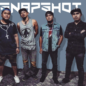 ดาวน์โหลดและฟังเพลง Never Give Up (Fighting Song) พร้อมเนื้อเพลงจาก Snapshot