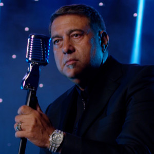 Listen to Omul rece cum e gheata song with lyrics from NICU ELVIS