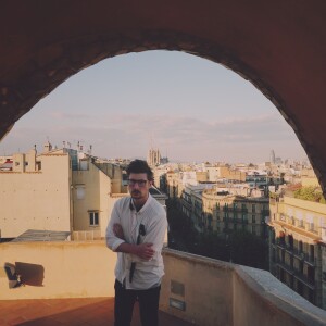 Dengarkan Peaceful Groove lagu dari Teen Daze dengan lirik