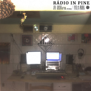 Album Rádio In Pine from Brasileiro