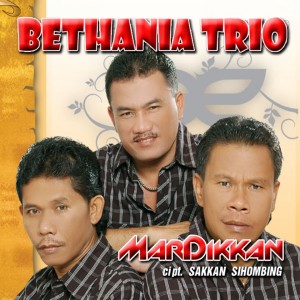 Dengarkan lagu Na Taronjar Ni Hapogoson nyanyian Bethania Trio dengan lirik