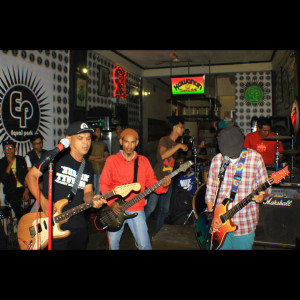 Album Harus Kerja from The Aswin