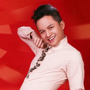 收聽Hoàng Nhật Thái的Hãy Quên Anh歌詞歌曲