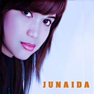 ดาวน์โหลดและฟังเพลง SENTUHAN KASIH พร้อมเนื้อเพลงจาก Junaida