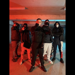 收听Elroy的Bénéfice歌词歌曲