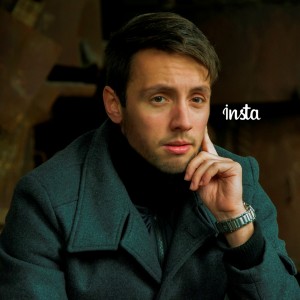 ดาวน์โหลดและฟังเพลง Insta พร้อมเนื้อเพลงจาก Alex Volasko