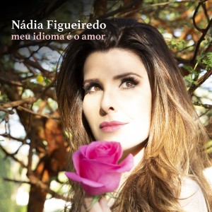 收聽Nadia Figueiredo的Parla Piu Piano歌詞歌曲