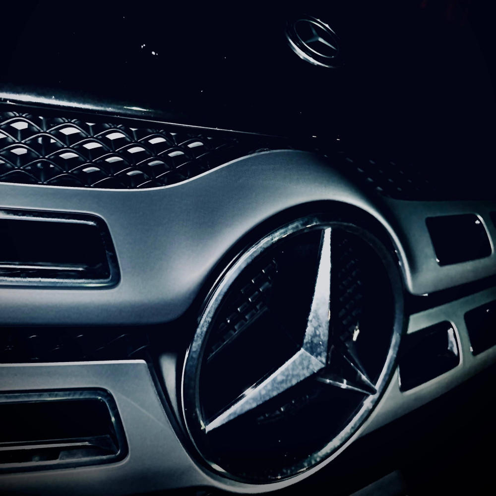 Mercedes (feat. MadeInItaly & Daiablo) (Explicit)