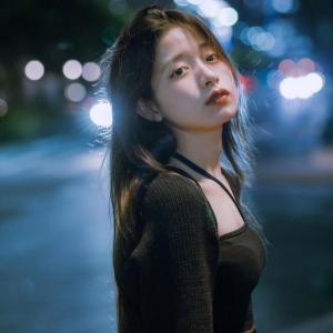 收聽Mr E Top Channel的NAM DANG NAM SOM歌詞歌曲