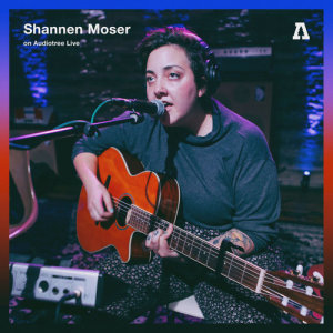 ดาวน์โหลดและฟังเพลง Joanna พร้อมเนื้อเพลงจาก Shannen Moser