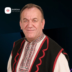Listen to Pres me ardhe nje dite e bardhe song with lyrics from Mahmut Ferati