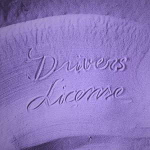 收聽Joze Vázquez的Drivers License歌詞歌曲