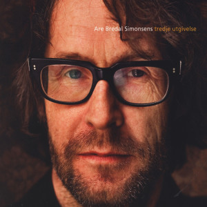 ดาวน์โหลดและฟังเพลง Paradis พร้อมเนื้อเพลงจาก Are Bredal Simonsen
