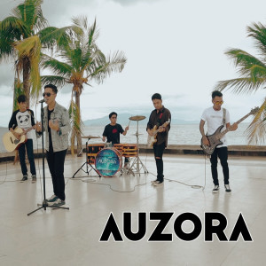 Dengarkan Hanya Dirimu lagu dari Auzora dengan lirik