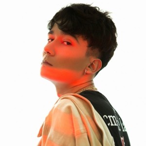 Listen to Done For Me (cover: 펀치) (其他) song with lyrics from 克然Eli