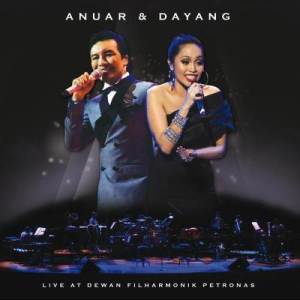 ดาวน์โหลดและฟังเพลง Sedetik Lebih (Live) พร้อมเนื้อเพลงจาก Anuar Zain