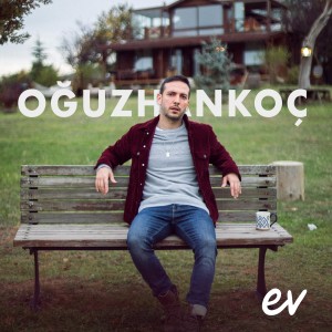 Listen to Hesabıma Yazıyor song with lyrics from Oğuzhan Koç