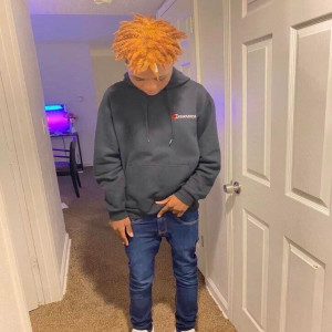 收聽2022 atasoy的Never Leave You Lonely歌詞歌曲