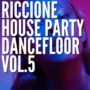 收听5th Avenue Project的A Vitagraph Romance (Steven Rampling Mix)歌词歌曲