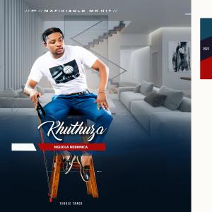 收聽Khuthuza的NGIJOLA NEBHINCA (feat. MAFIKIZOLO)歌詞歌曲