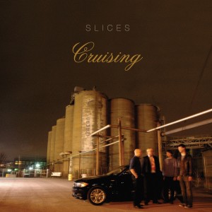 ดาวน์โหลดและฟังเพลง Robbie พร้อมเนื้อเพลงจาก Slices