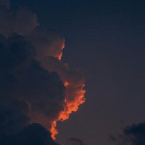 收聽Selton DJ的Legítima Defesa (Explicit)歌詞歌曲