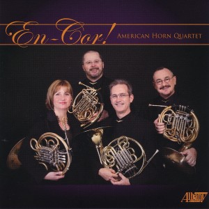 ดาวน์โหลดและฟังเพลง Summertime (arr. Walter Perkins) พร้อมเนื้อเพลงจาก American Horn Quartet
