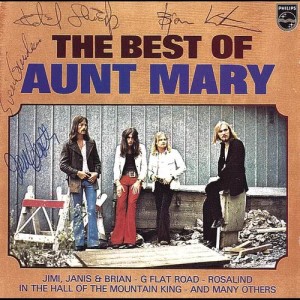 收聽Aunt Mary的In The Hall Of The Mountain King (I Dovregubbens Hall)歌詞歌曲