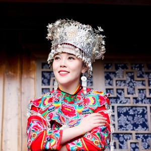 Listen to 那一天，您到来 (伴奏) song with lyrics from 向旻琦