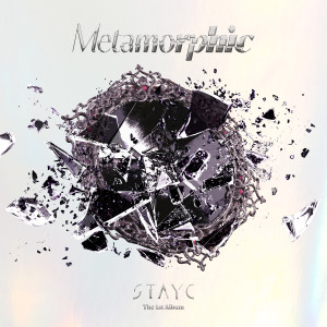 Metamorphic dari STAYC