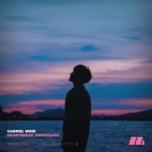 ดาวน์โหลดและฟังเพลง Heartbreak Anniversary พร้อมเนื้อเพลงจาก Gabriel Weir