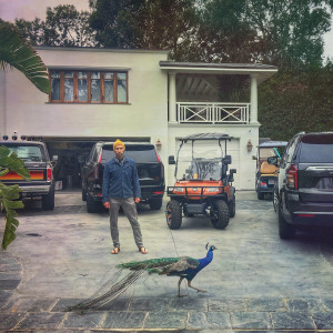 default playlist img