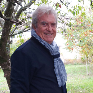 Listen to I'm Waiting for You song with lyrics from MARIO ZITO CALOGERO