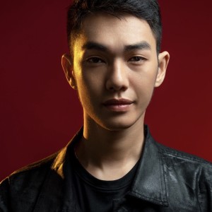 收听Masew的Hai Phút Hơn歌词歌曲