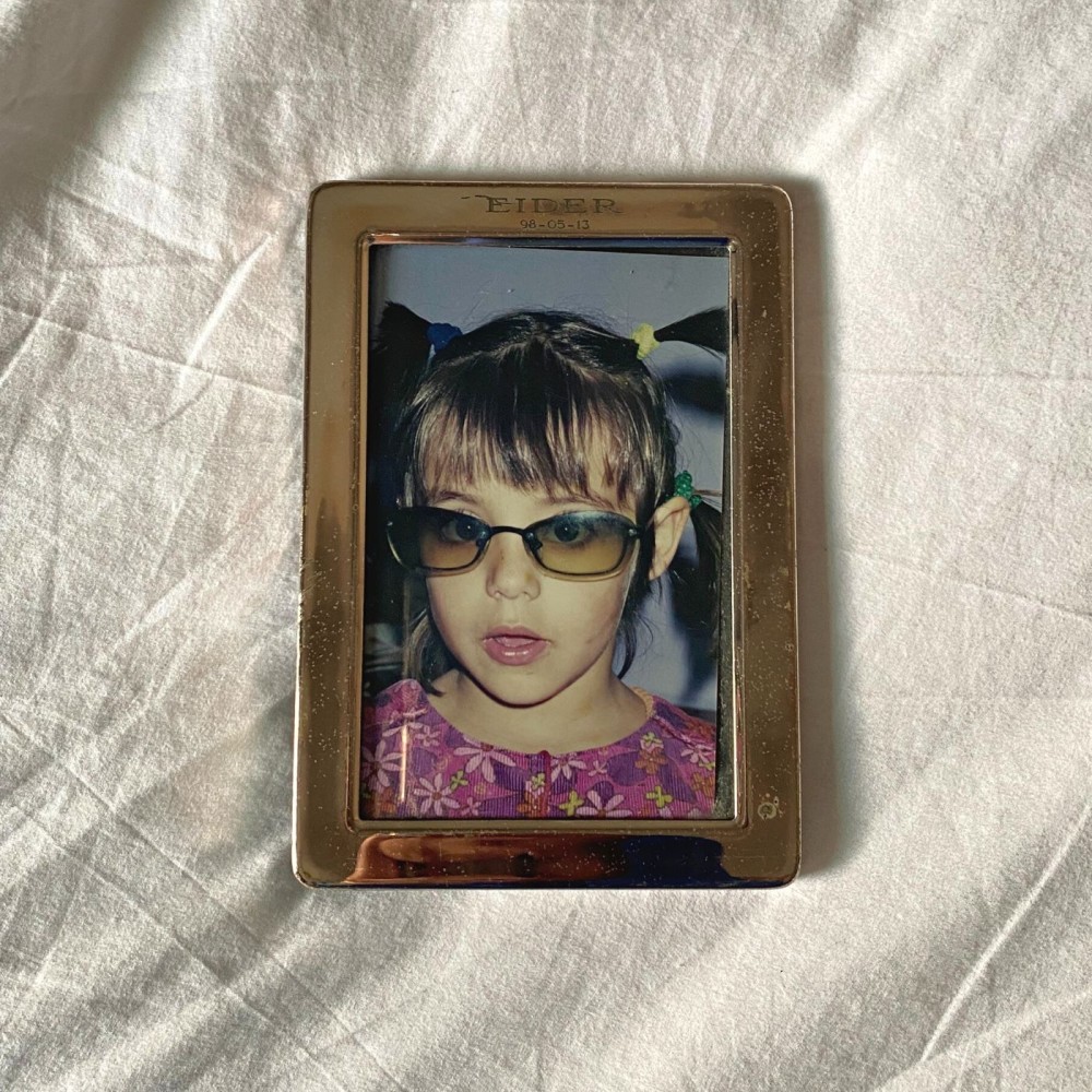 23