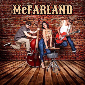 Dengarkan lagu Are You My Girl nyanyian McFarland dengan lirik