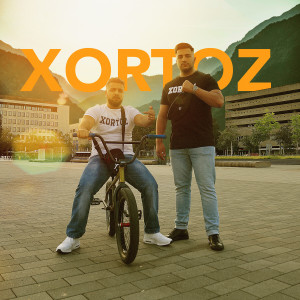 收聽KURAMO的Xortoz歌詞歌曲