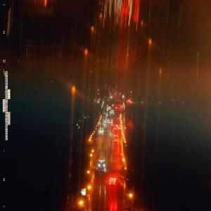 Album Todo brilla y es de noche, para M. oleh Armas