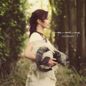ดาวน์โหลดและฟังเพลง Them พร้อมเนื้อเพลงจาก Lou Rhodes
