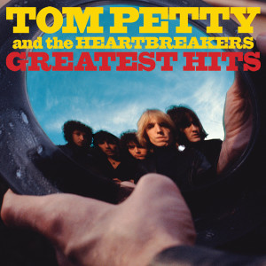 收聽Tom Petty & The Heart Breakers的Here Comes My Girl歌詞歌曲