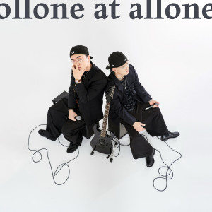 Olltii的專輯ollone at allone