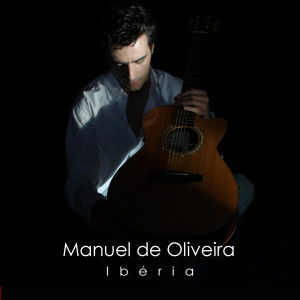 Dengarkan lagu Momento Azul nyanyian Manuel de Oliveira dengan lirik